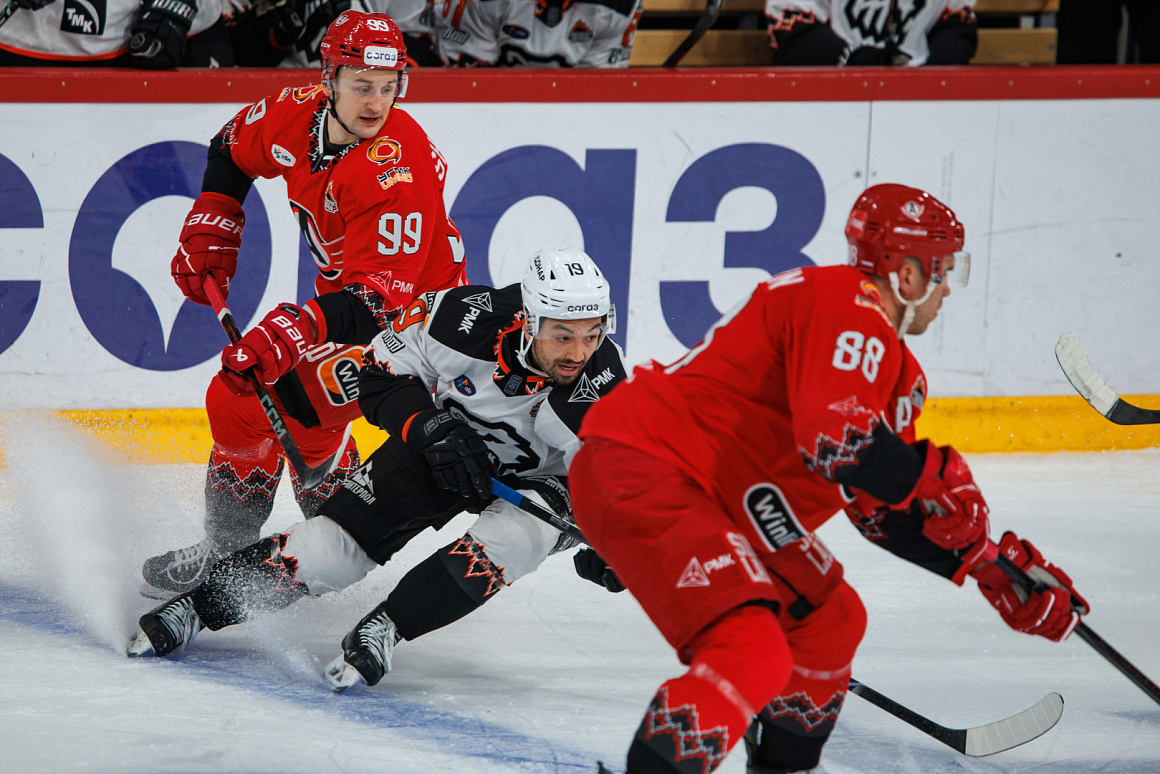 24/25. «Автомобилист» vs «Трактор» — 3:1 