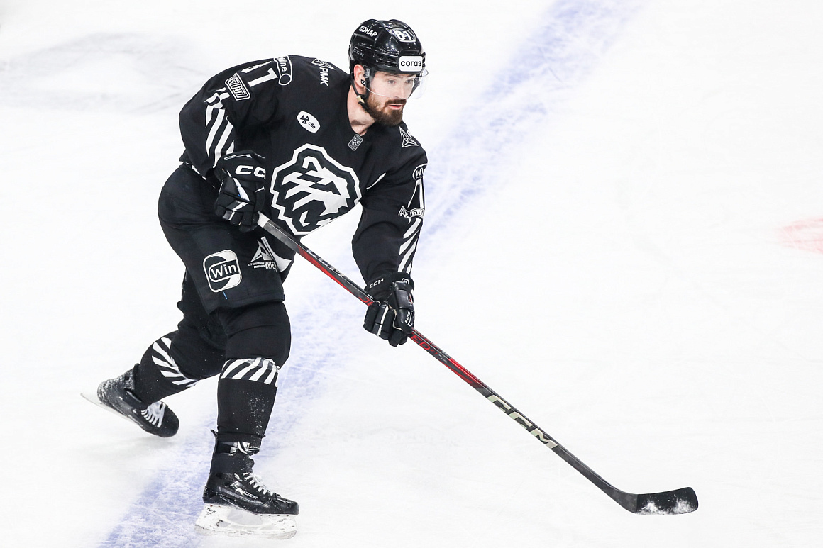 «Все знают, что «Салават Юлаев» — это хорошая команда. Получаются напряженные игры, для болельщиков» | Артем Блажиевский 