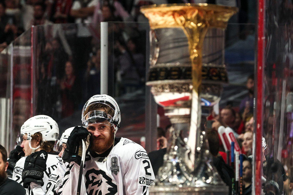 «Сезон можно назвать самым запоминающимся в моей карьере, я приобрел новых друзей и он останется у меня в сердце» | Григорий Дронов 