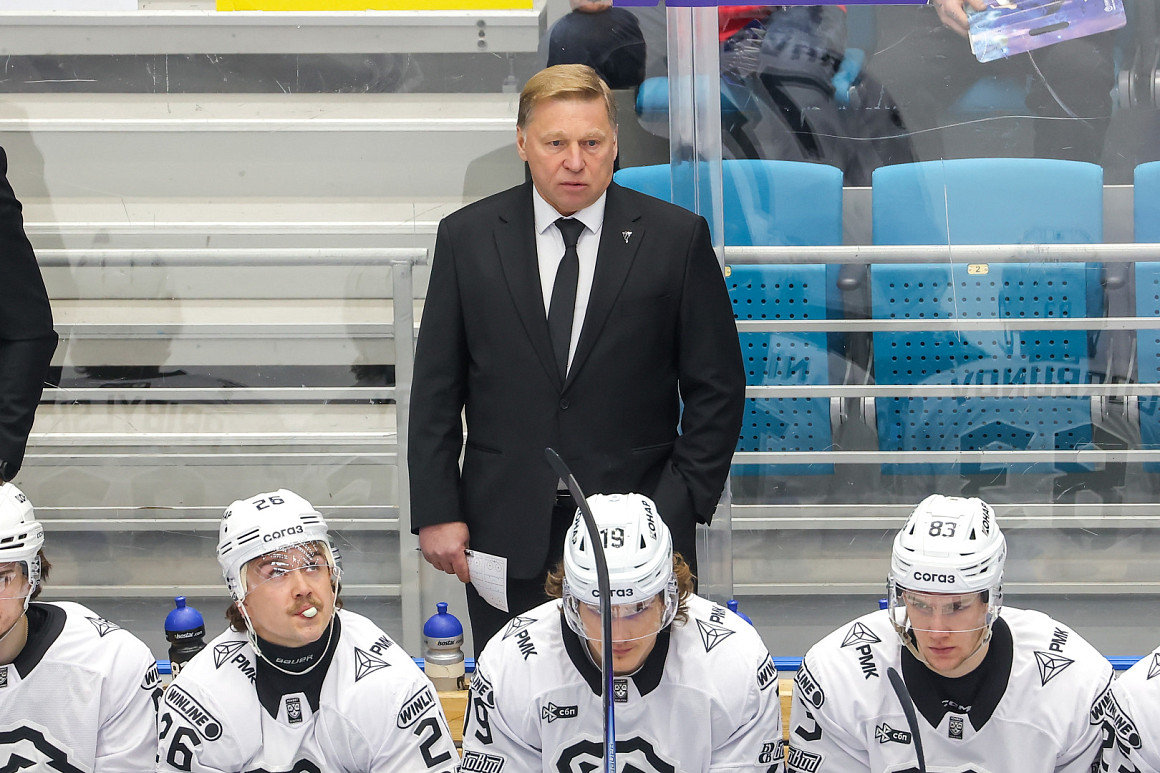 «У нас ещё три матча на выезде, будем прибавлять от игры к игре» I Евгений Корешков 