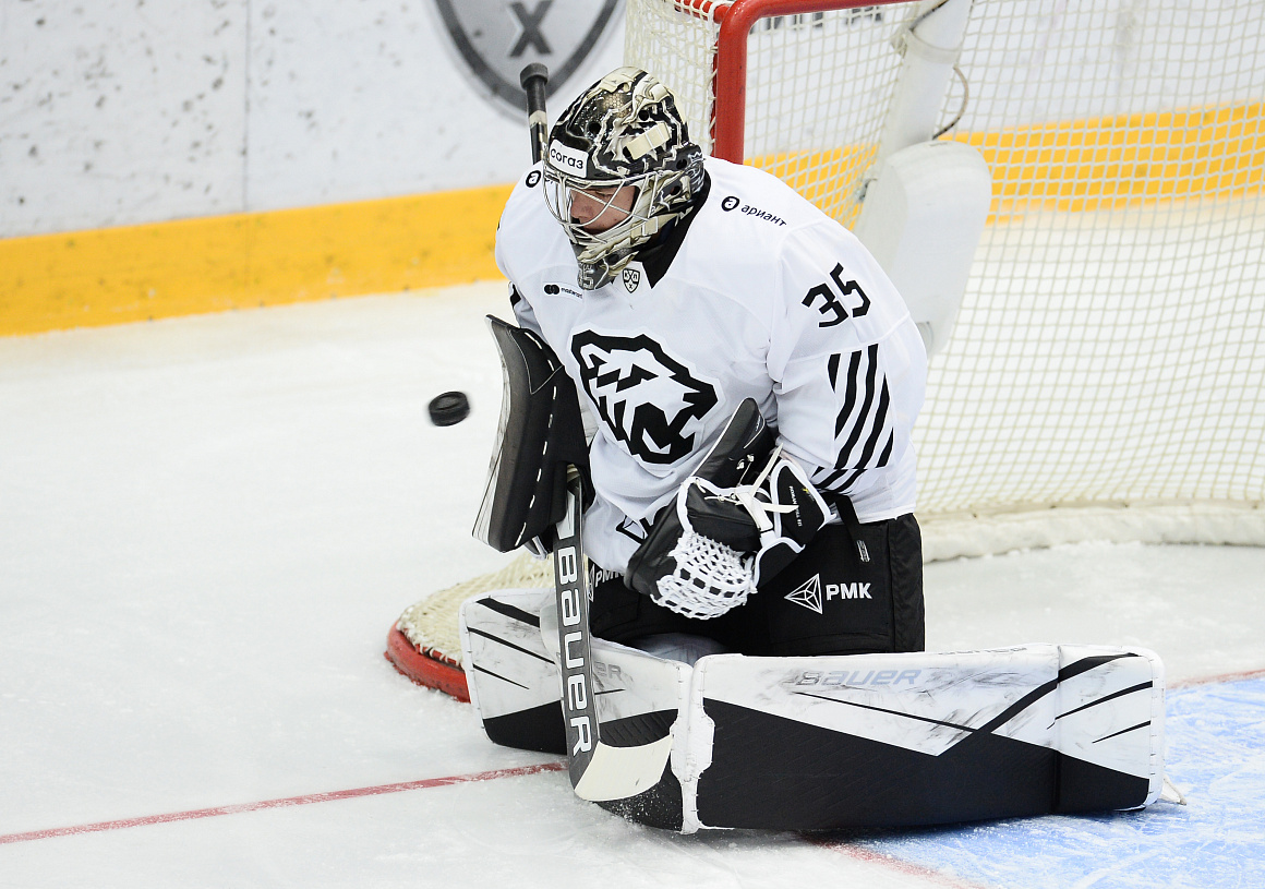 «42 сейва сегодня не имеют никакого значения». Роман Вилл о матче против «Торпедо» 