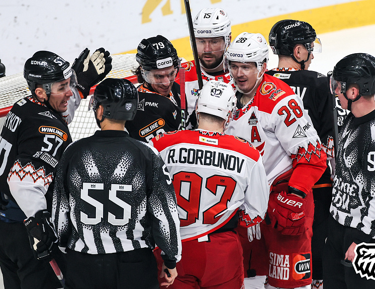 25/26. «Трактор» vs «Автомобилист» (1:2 Б)