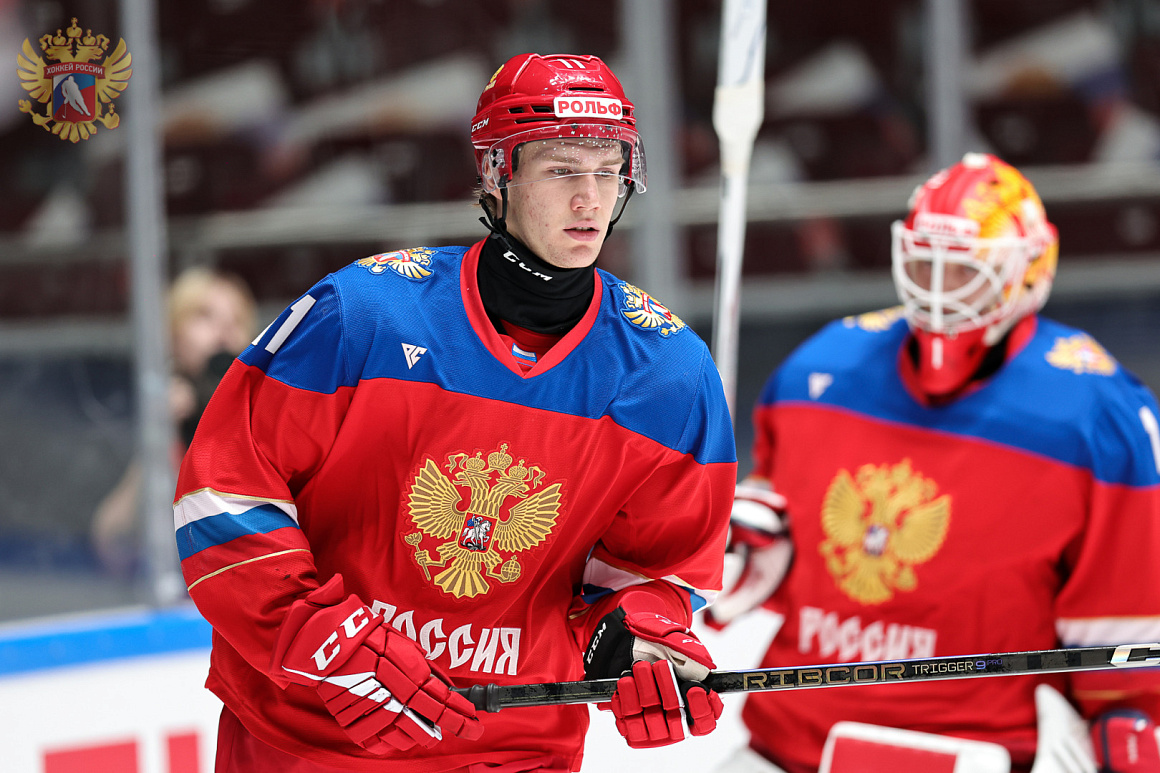 «Чем могли, тем помогали команде» | Степан Горбунов – о двух неделях в молодёжной сборной страны и предстоящем матче с «Омскими Крыльями» 