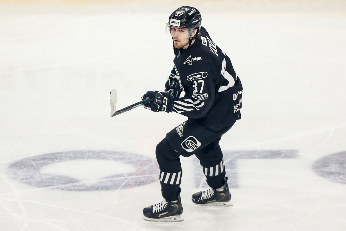 «В КХЛ скорости быстрее, чем в ВХЛ, нужно было немного влиться в игру» | Артем Удот 