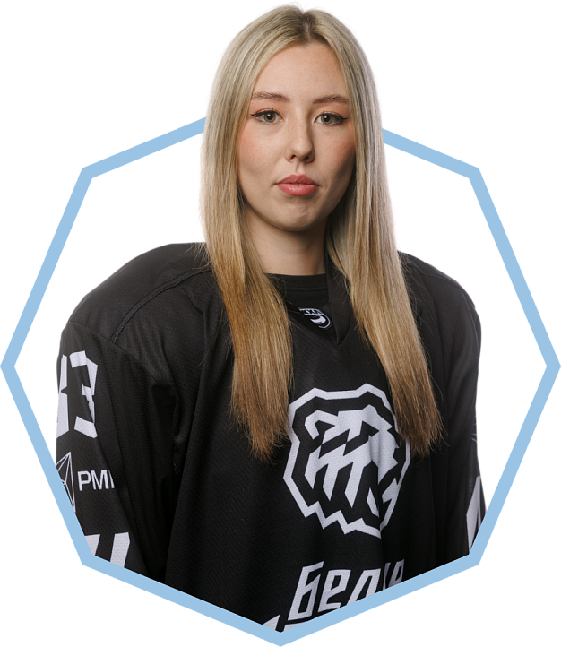 Алина Нарудинова