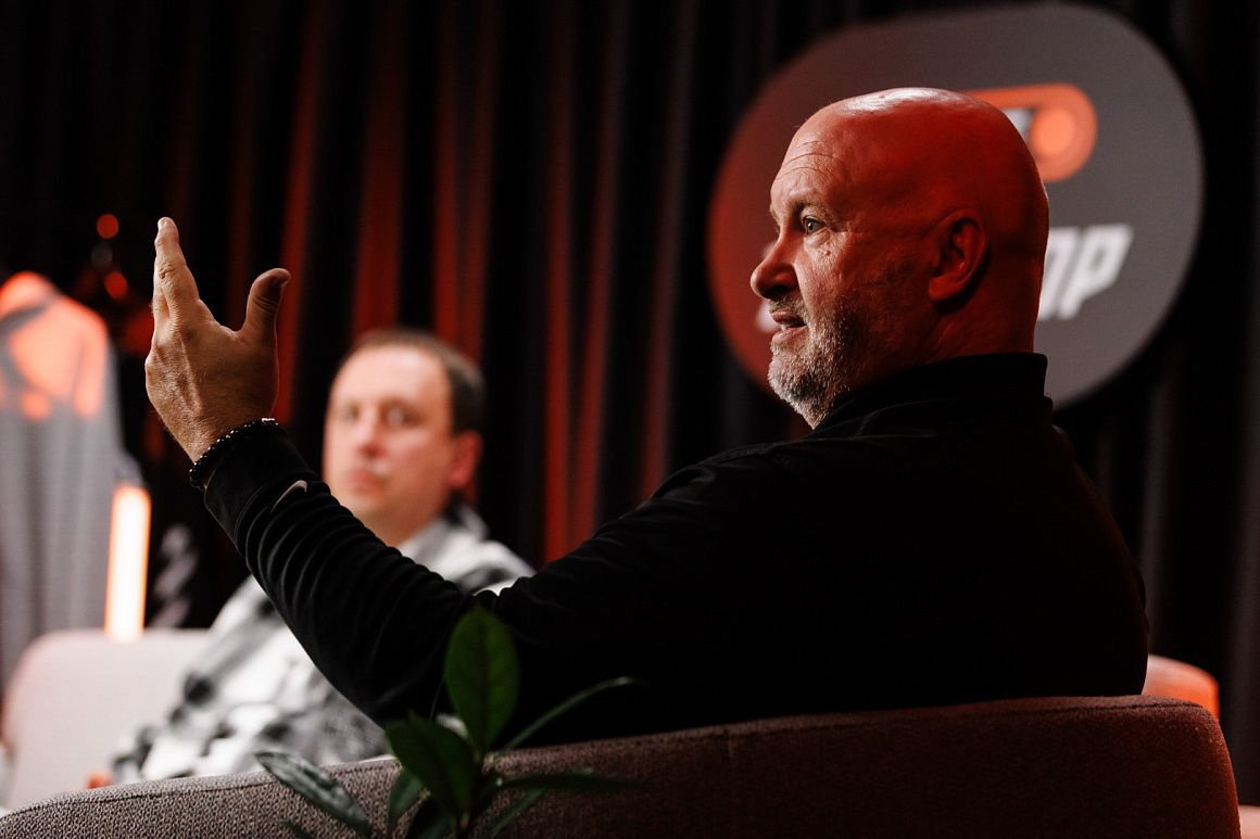 «Сейчас мы выстраиваем нашу систему и приходим к пониманию, как нужно действовать, чтобы добиться успеха» I Предсезонный стрим «Трактора» 