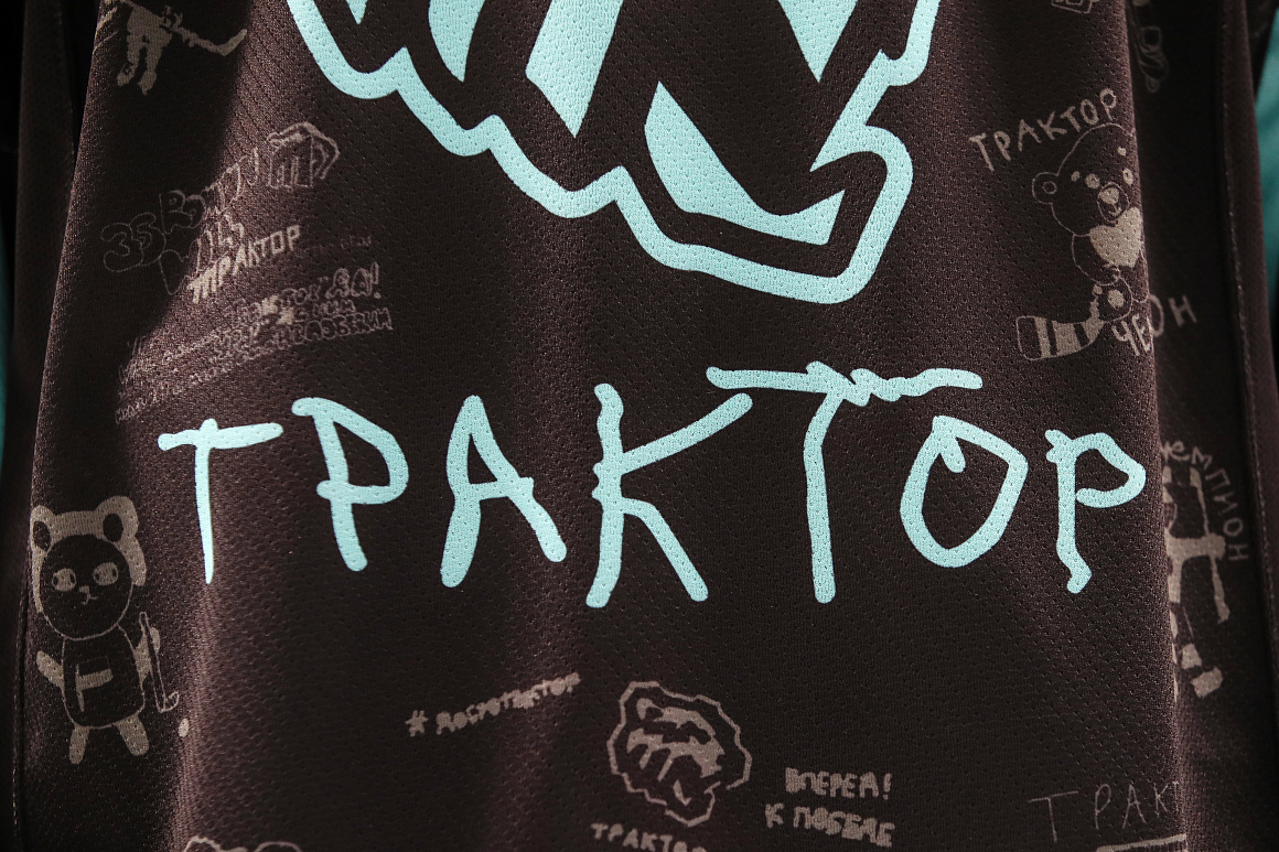 Уже завтра болельщики смогут принять участие в аукционе в фойе Арены «Трактор» 