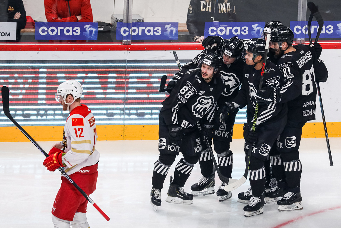 23/24. «Трактор» vs «Куньлунь Ред Стар» – 5:2 