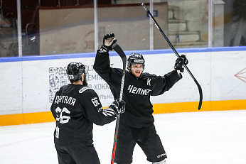 «Просто забили свои голы» | Илья Зиновьев о победе над «Омскими Крыльями» (6:0) 